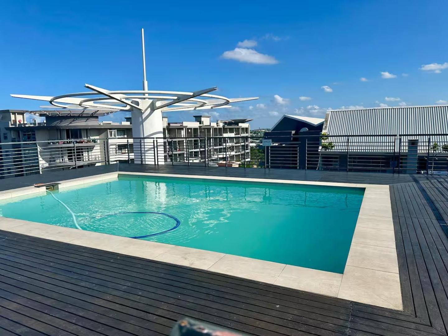 Stunning 2 Bed - Rooftop Braai Area - Sunset Views Дърбан Екстериор снимка